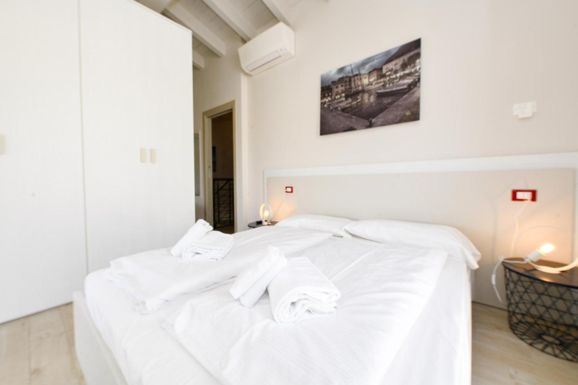 Villa Gardaliva 2 Manerba del Garda Exterior foto